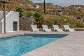 Mikri Villas - Image 2