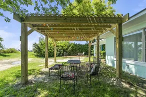 Charming Waterfront 3 Bedroom Cabin by RedAwning - Image 2