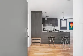 Brand New Contemporary 2-bedroom Apartment - Image 3