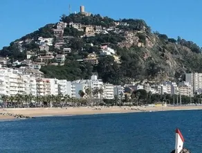 104035 House in Blanes - Image 4