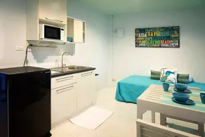 Mandarin Room - Image 4