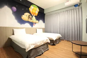 Mushroom Castle Guesthouse - Image 5