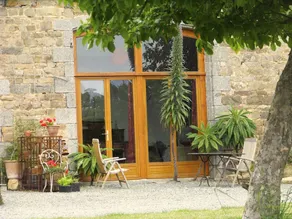 Le Cheval Rouge - Image 4