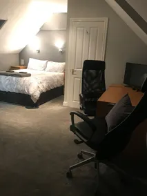 Clayton Guest House - Image 2
