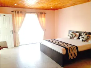 Maha Royal Hotel - Image 3