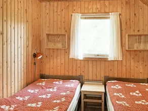 Peaceful Holiday Home in Aakirkeby With Large Terrace - Image 4