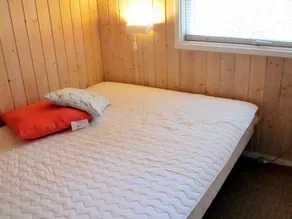Comfy Holiday Home in Væggerløse With Sauna - Image 4