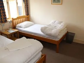 Palace Farm Hostel & Campsite - Image 4