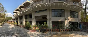 Neelum View Hotel - Image 5