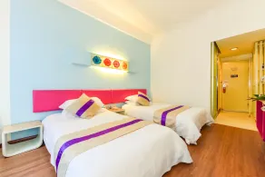 Starway Hotel Grand 0773 Guilin - Image 3