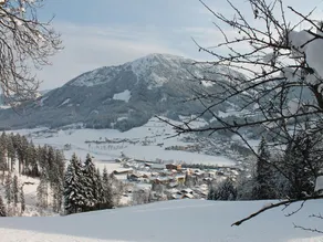Spacious Apartment With Mountain View in Brixen im Thale - Image 4
