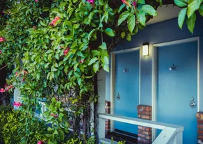 Marianis Inn - Image 2
