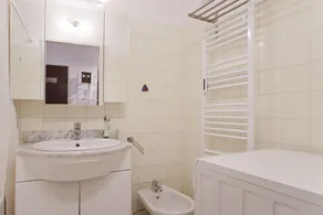 Vienna Opera Apartment - Image 4
