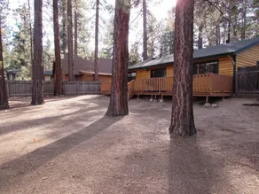 092 Crestwood Retreat Cabin - Image 4