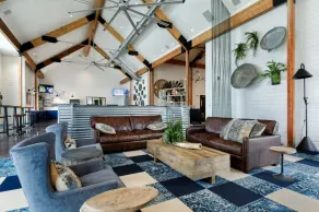 Cozy Houses at Nest Lawrence - Image 2