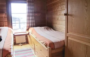 Beautiful Home in Vemdalen With 3 Bedrooms, Sauna and Internet - Image 2