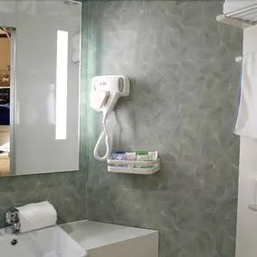 H Boutique Hotel - Image 5