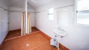 Alexandra Hotel - Image 4