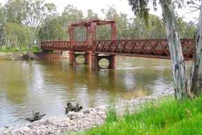 Charlottes Honor - River & Golf Cottage - Image 3