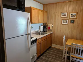 Trails End Cabins & Motel - Image 4
