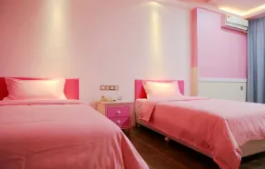 Golden Days Hotel - Image 3