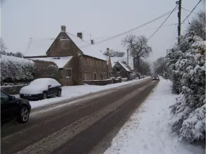 The Old Post Office Cottage - Image 2