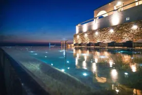 Cloud Nine Villa - Image 4