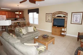 Las Palmas 5 Bedroom Home - Image 3