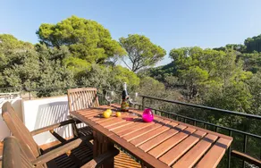 Stylish Sa Riera Apartment 5 mins walk to Beach - Image 5