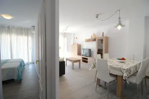 Apartamentos Rocamaura III - Image 4