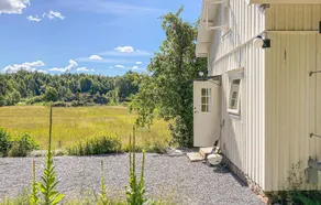 Beautiful Home in Fjällbacka With Wifi and 3 Bedrooms - Image 4