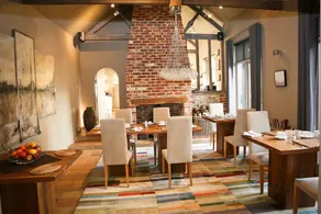 Reeds Barn - Image 2