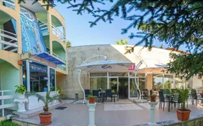 Hotel Diamond - Image 5
