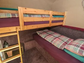 Converted Railway Carriage - Image 3