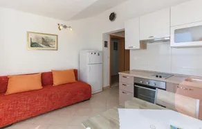 Stunning Home in Marusici With Wifi and 1 Bedrooms - Image 2