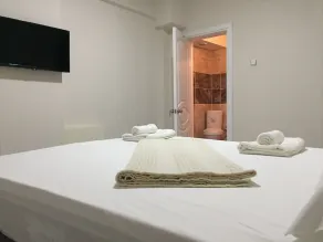 Inci Apart - Image 3