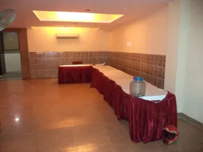 Hotel Kochar Plaza - Image 4