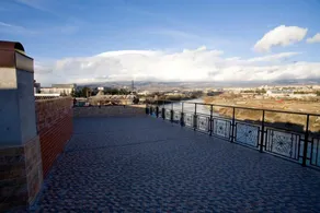Iceberg Hotel - Image 3