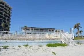Sunrise Inn - Image 4