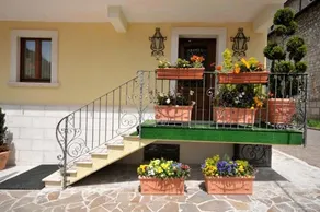 La Piazzetta Rooms & Breakfast - Image 5
