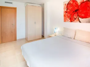 Comfortable Apartment Near the Sea - Image 2