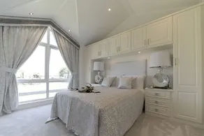 Chatsworth Lodge 4 With Hot Tub - at Luxury Resort - Image 3