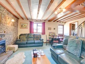 Centrally Located Home Near the Gardens and Castle of West Wales - Image 4