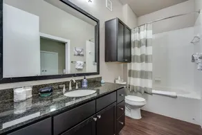 Kasa Houston River Oaks Apartments - Image 2
