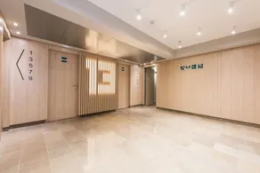 Torre de Madrid Plaza - MADFlats Collection - Image 4