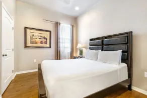 Stylish Condos Close to Art and Culture - Image 5