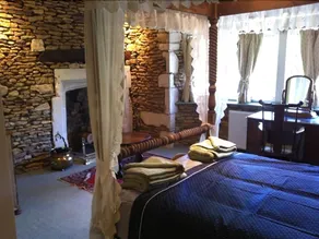 The Old Swan Inn - Image 3