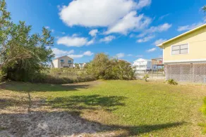 Hosteeva Seaside Cottage - Image 4