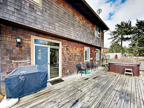 Posh - 3 Br Home - Image 4