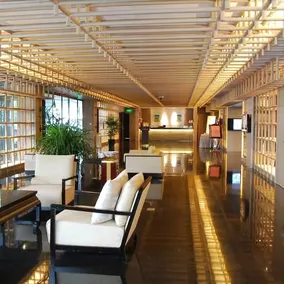 Chalon International Hotel - Image 2